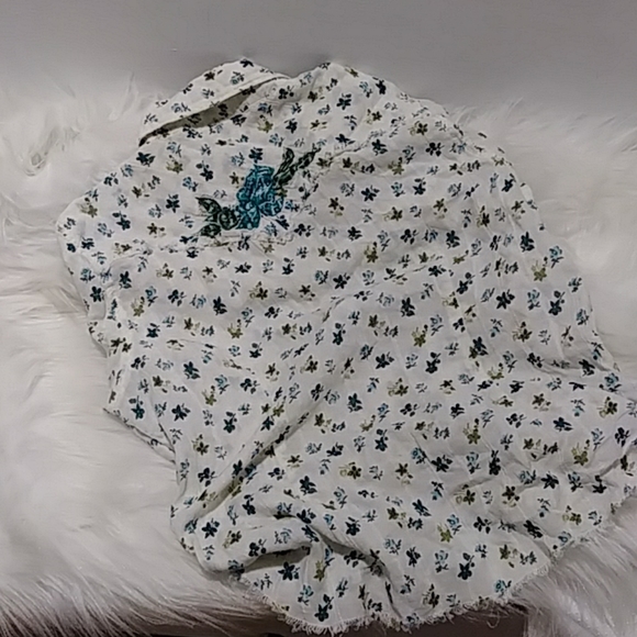 Floral Button Down - Picture 2 of 2